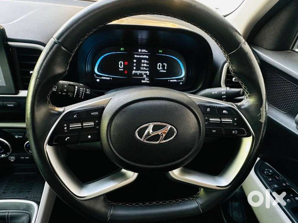 Hyundai Venue Sx Mt, 2023, Diesel