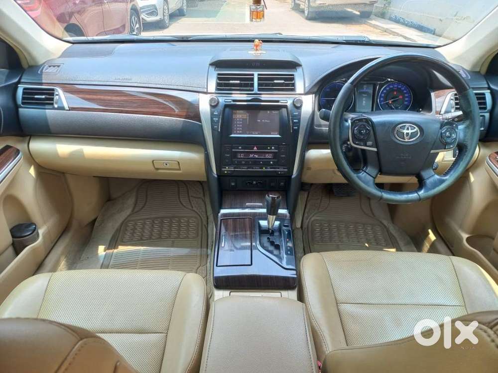 Toyota Camry Hybrid 2.5, 2016, Petrol