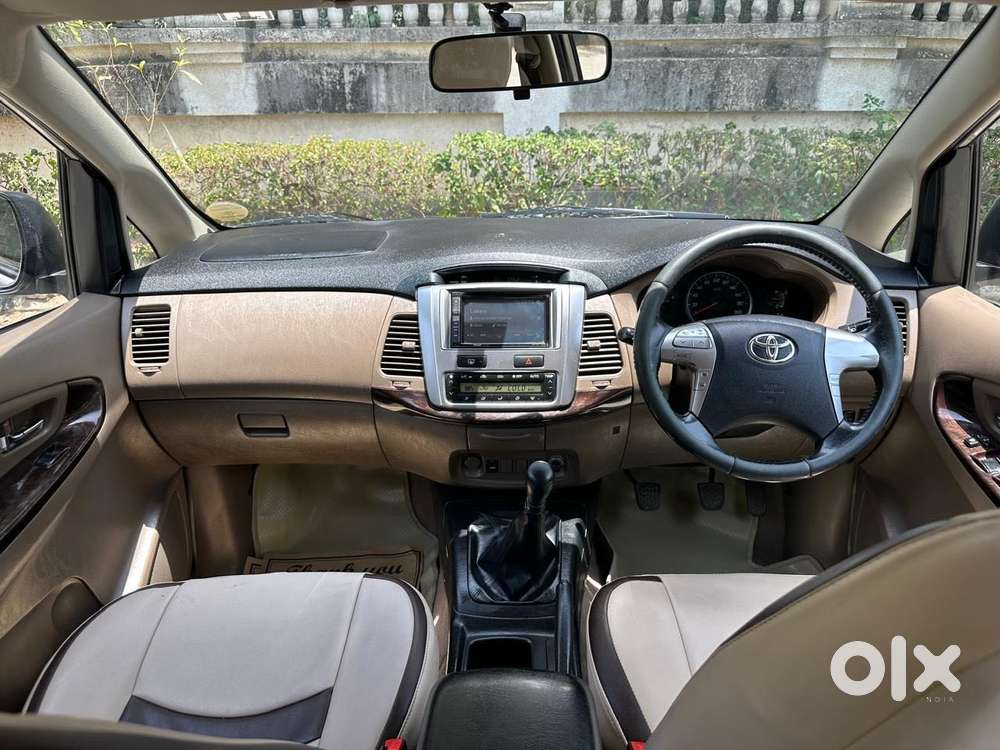 Toyota Innova 2.5 V 7 Str, 2015, Diesel
