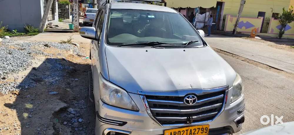 Toyota Innova 2.5 Gx 2011