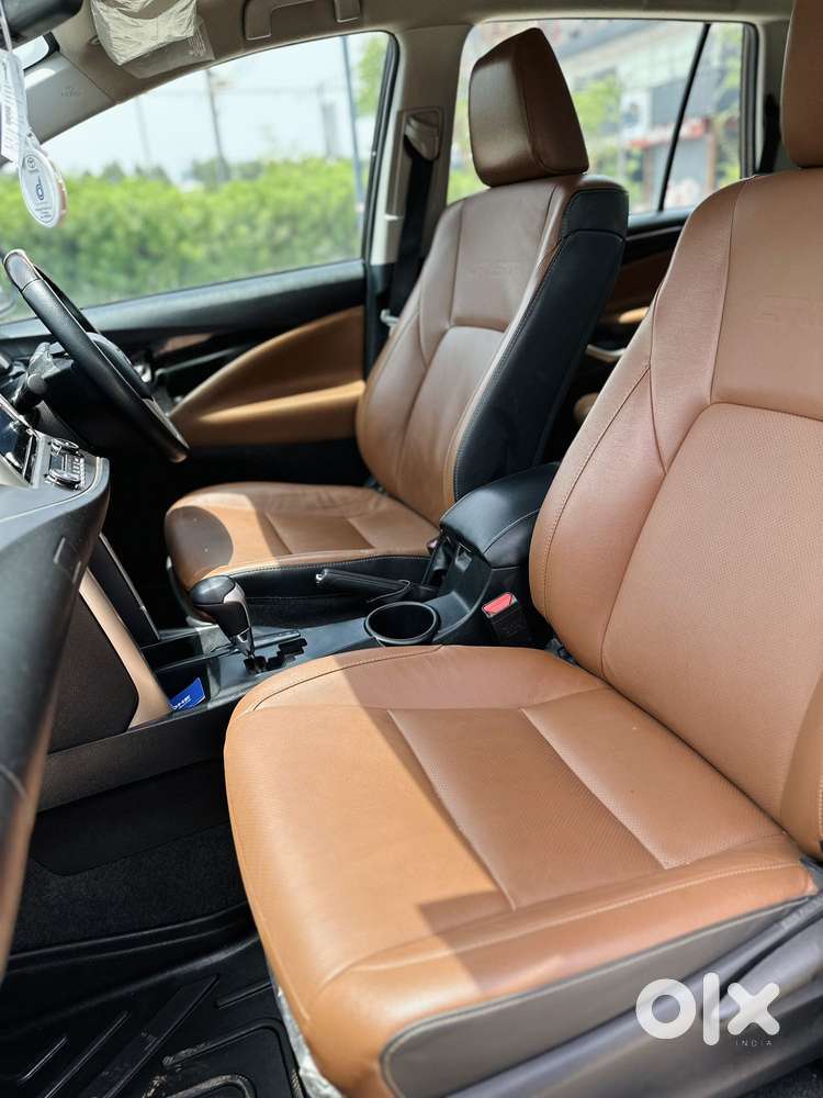 Toyota Innova Crysta [2020-ongoing] 2.4 Zx At 7 Str, 2022, Diesel
