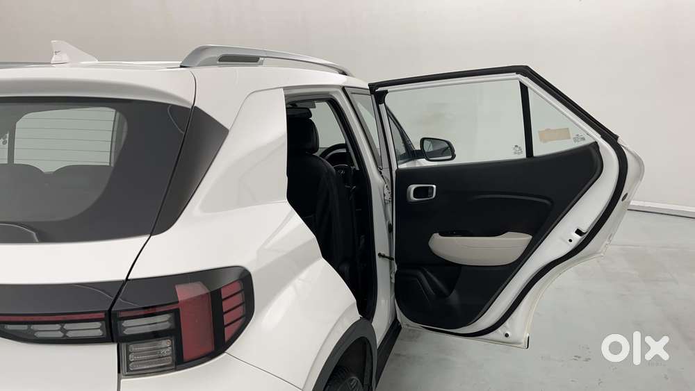 Hyundai Venue Sx, 2024, Petrol