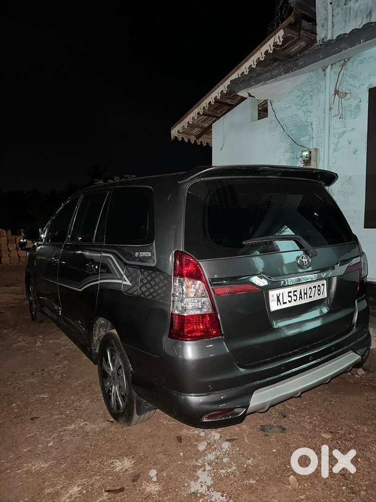 Toyota Innova 2012 Diesel 148000 Km Driven