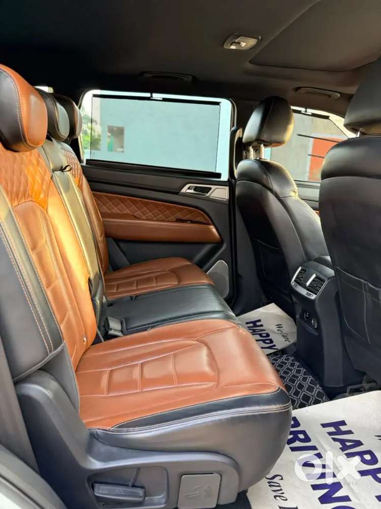 Mahindra Alturas G4 Diesel 2018
