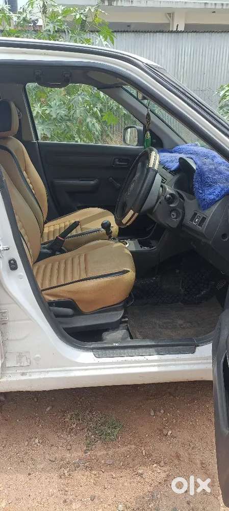 Maruti Suzuki Swift Dzire Tour 2013 Diesel 128000 Km Driven