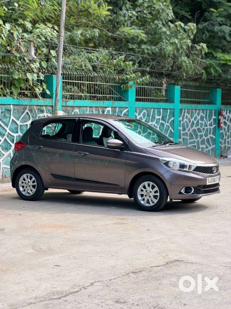 Tata Tiago, 2018, Petrol