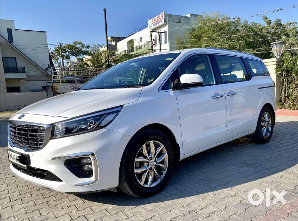 Kia Carnival Limousine, 2023, Diesel