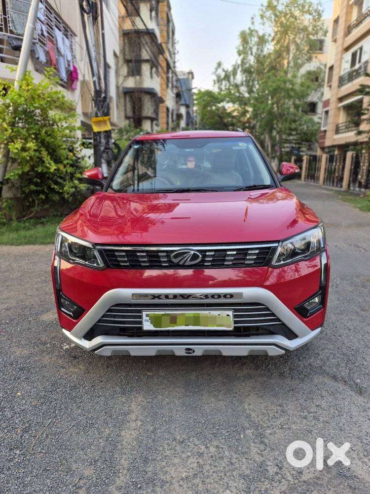Mahindra Xuv300 W8 Option, 2021, Petrol