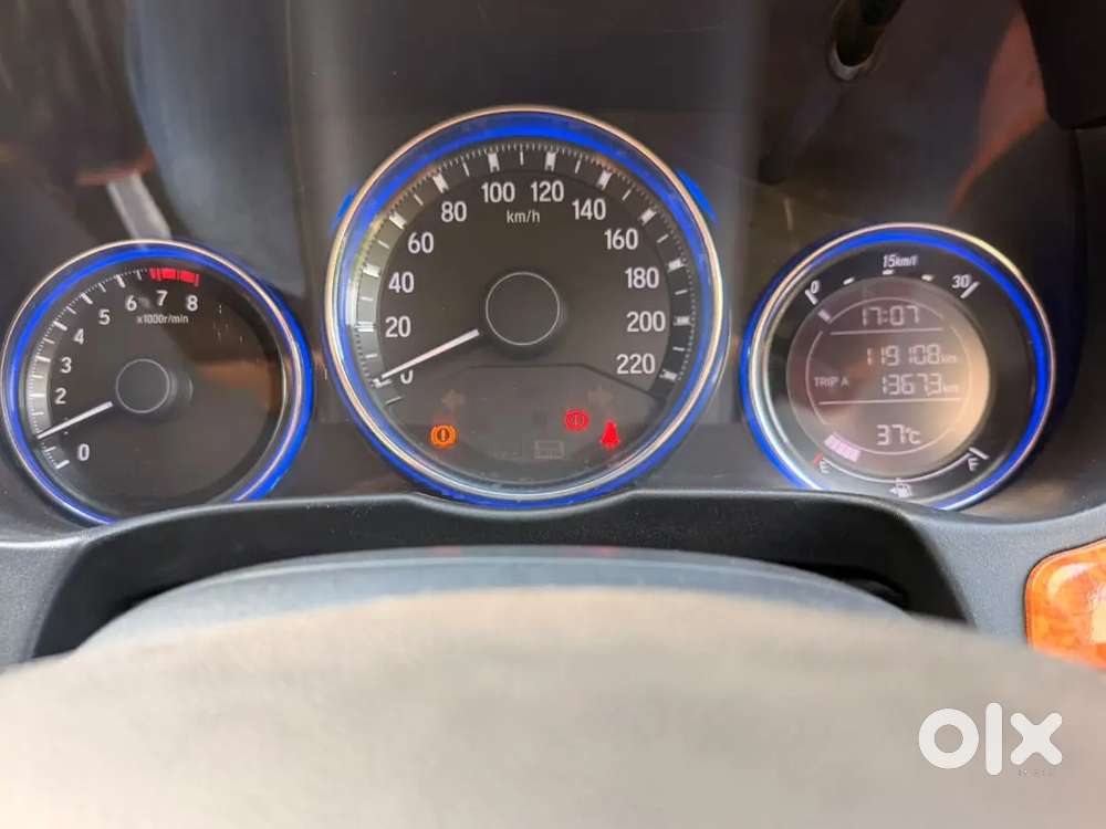 Honda City 1.5 V Petrol 2015