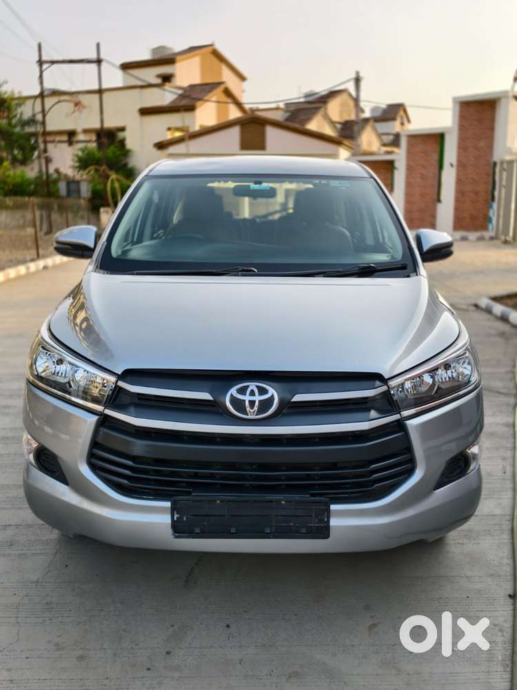 Toyota Innova Crysta 2.4 G Mt 8s, 2018, Diesel