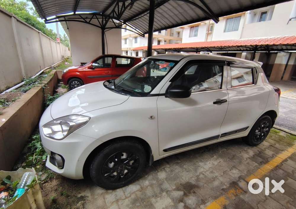 Maruti Suzuki Swift 2020 Petrol 43000 Km Driven