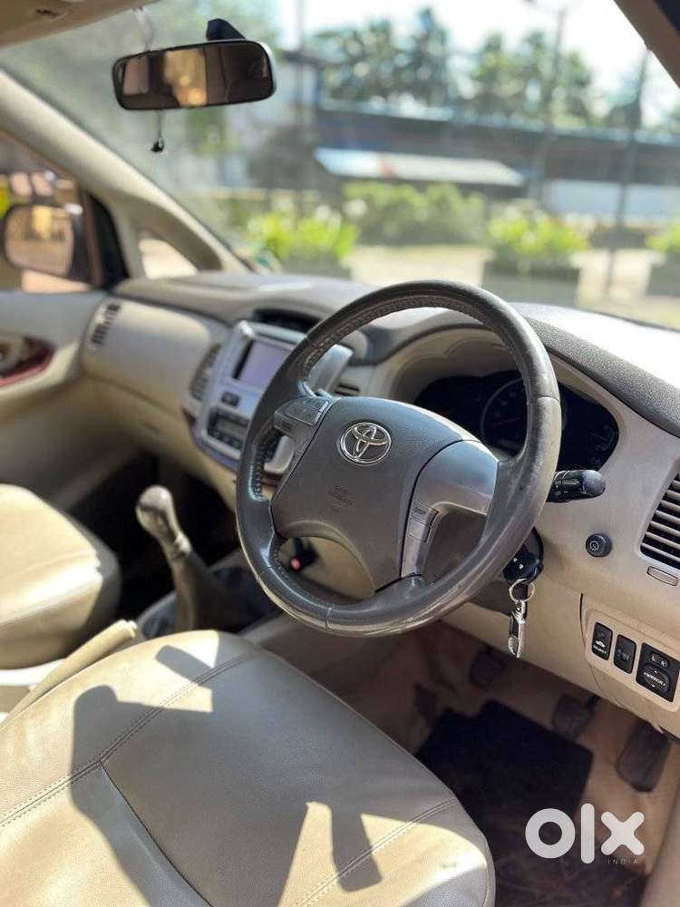 Toyota Innova 2.0 Vx 7 Str Bs-iv, 2013, Diesel