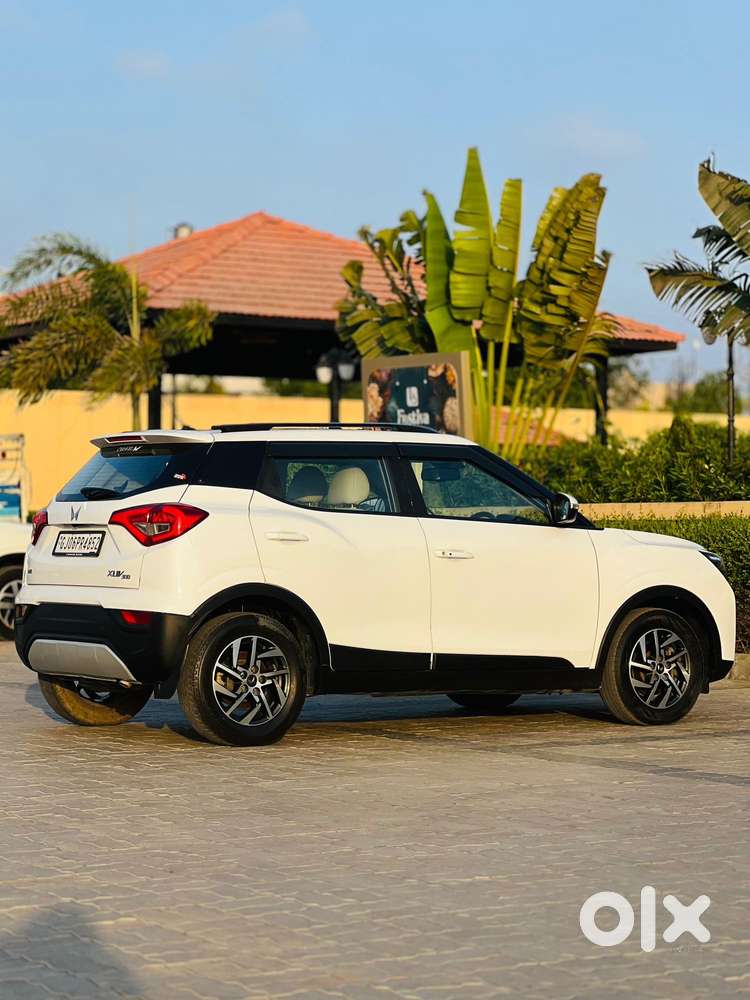 Mahindra Xuv300 W8 Option Diesel, 2024, Diesel