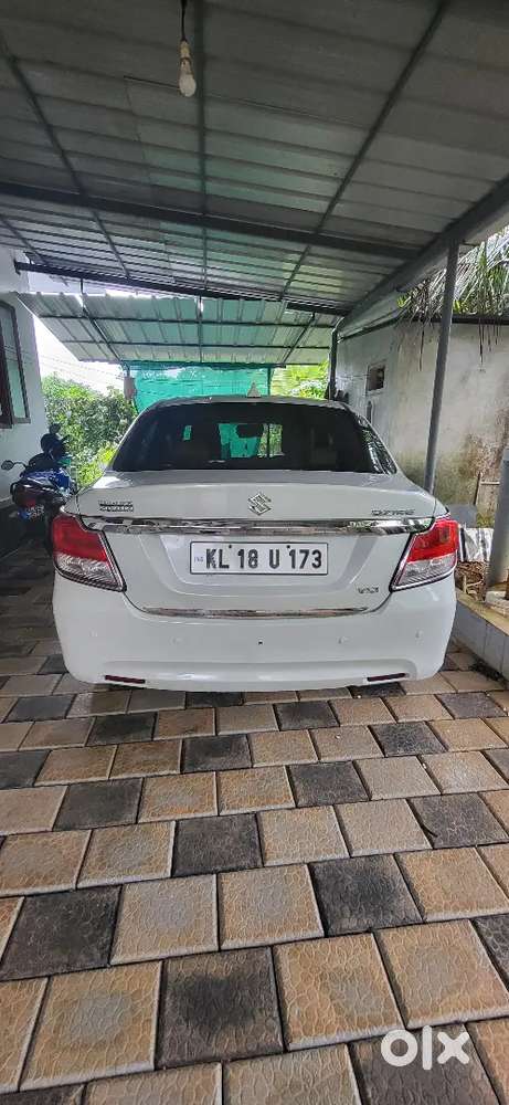Maruti Suzuki Dzire 1.2 Vxi 2017