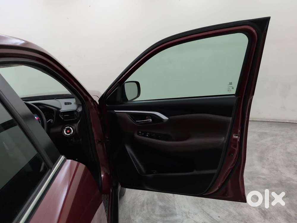 Maruti Suzuki Grand Vitara 1.5 Zeta Smart Hybrid At, 2023, Petrol