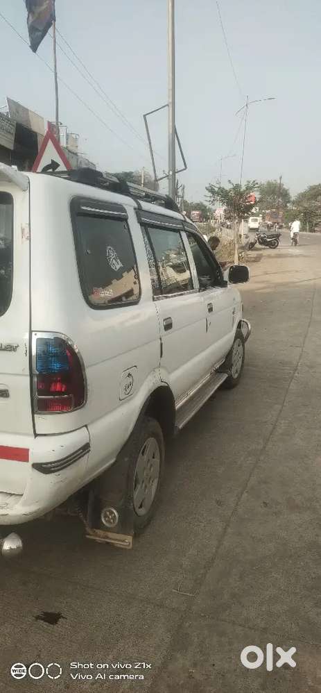 Chevrolet Tavera 2010 Diesel 251883 Km Driven
