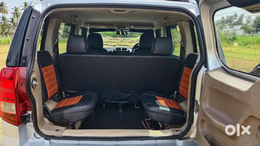 Mahindra Tuv 300 Mhawk100 T8, 2016, Diesel