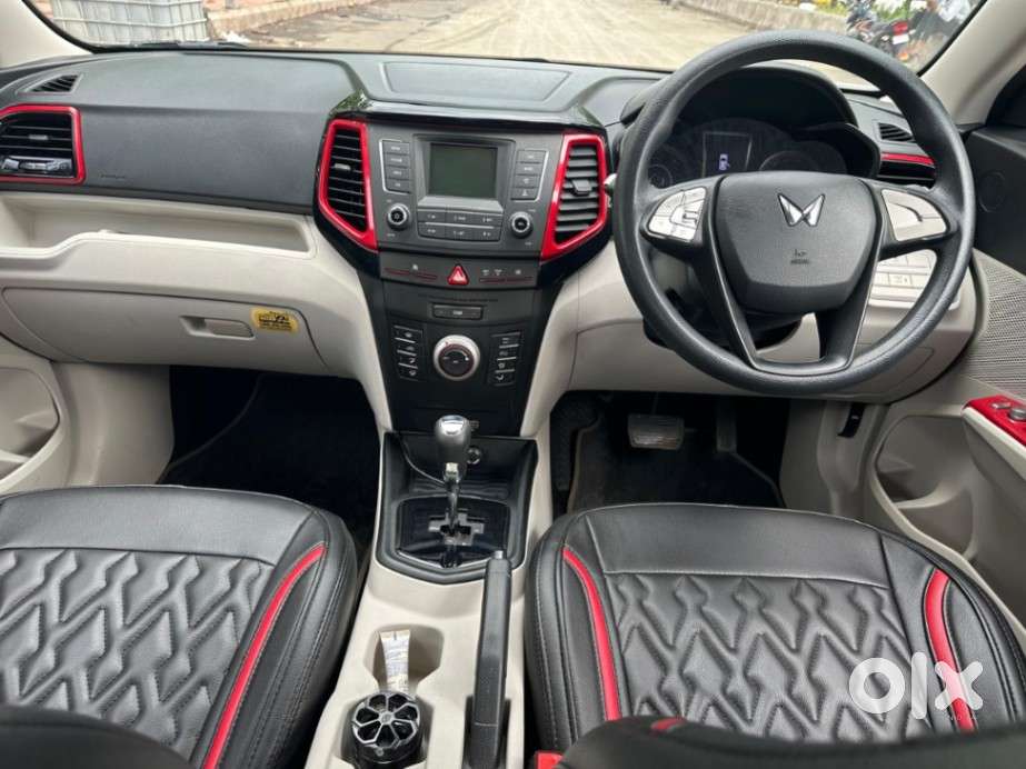 Mahindra Xuv300 W6 Amt Diesel, 2024, Diesel