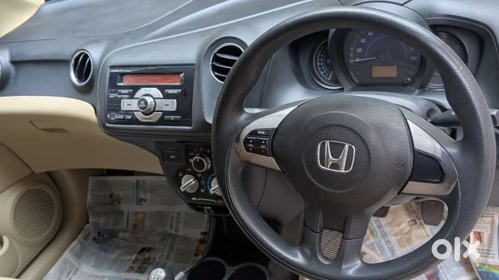 Honda Brio 2015 Petrol Well Maintained