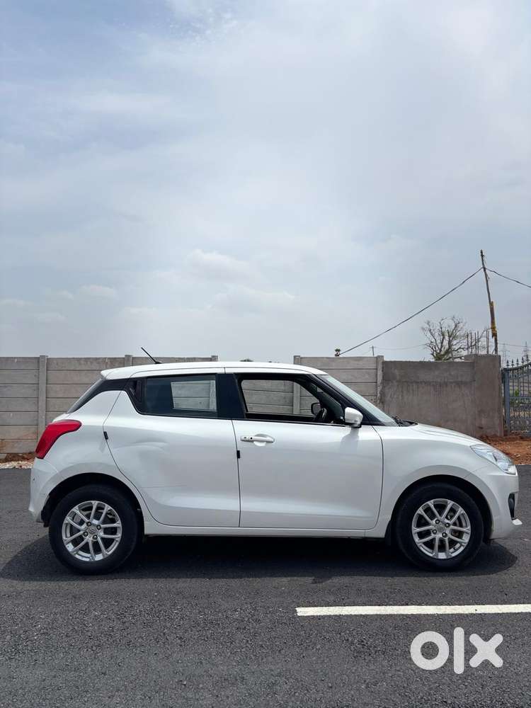 Maruti Suzuki Swift Amt Vvt Zxi, 2022, Petrol