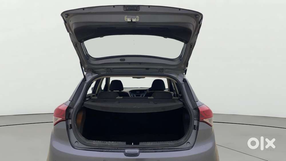 Hyundai Elite I20 Sportz (o) 1.2, 2014, Petrol