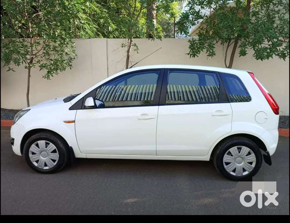 2011 Figo Zxi