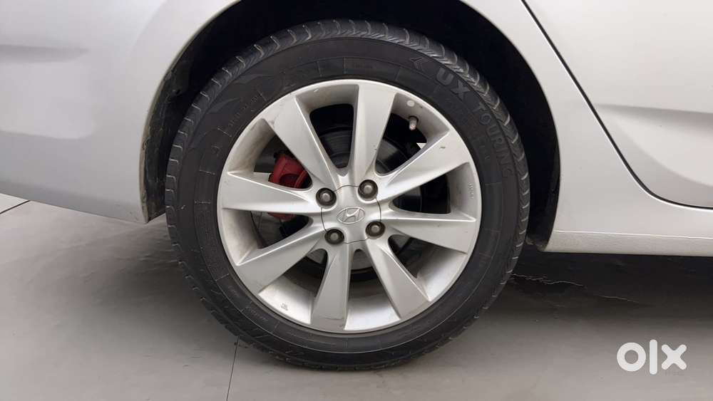 Hyundai Verna 1.6 Vtvt Sx, 2013, Petrol