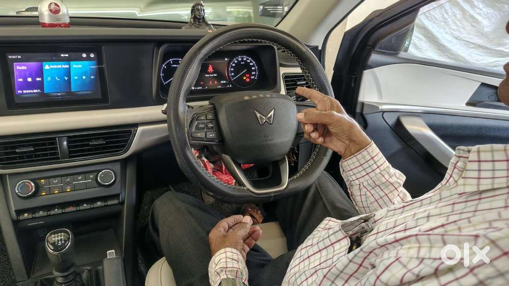 Mahindra Xuv700 2.2 Mx Diesel Mt 5 Str, 2026, Diesel