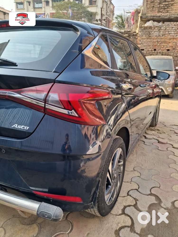 Hyundai I20 Asta (o) 1.2 Mt, 2023, Petrol