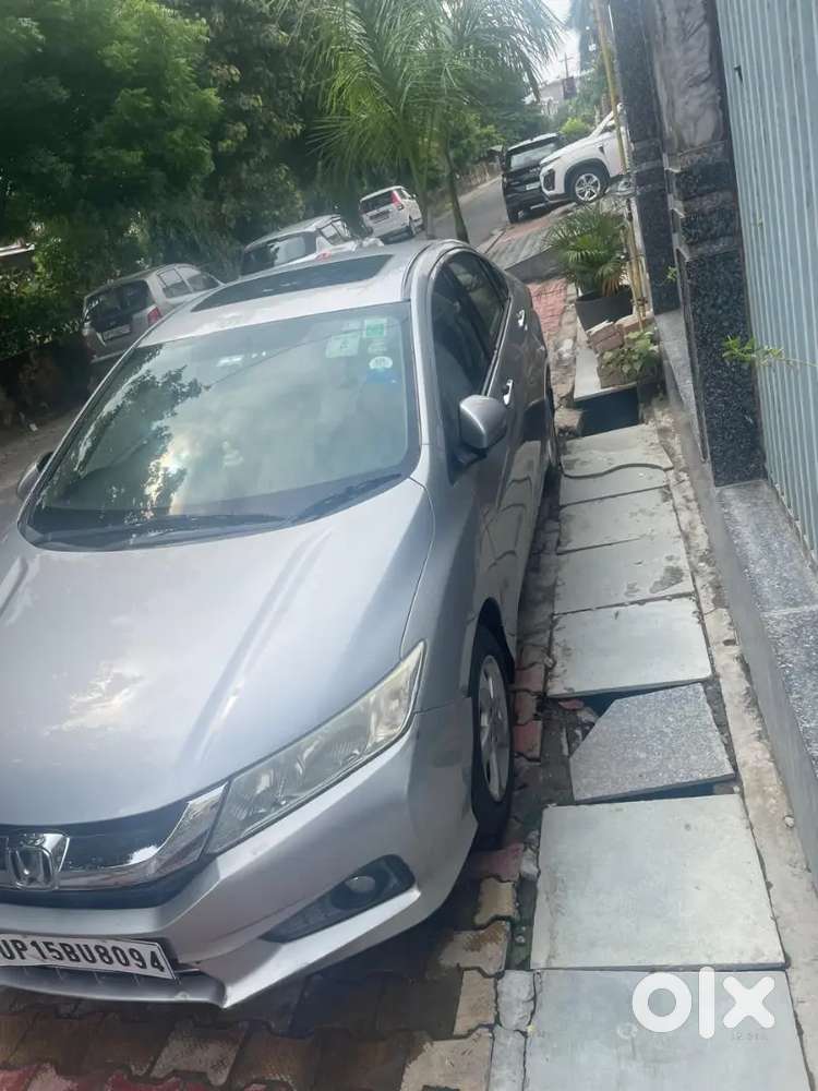 Honda City V At 2015