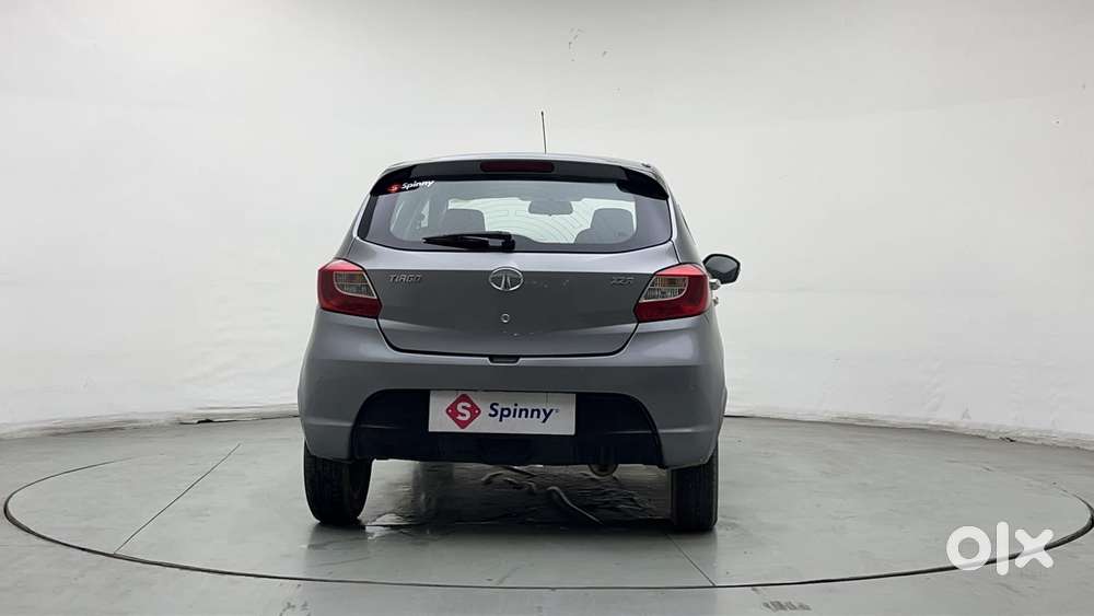 Tata Tiago Xza, 2018, Petrol