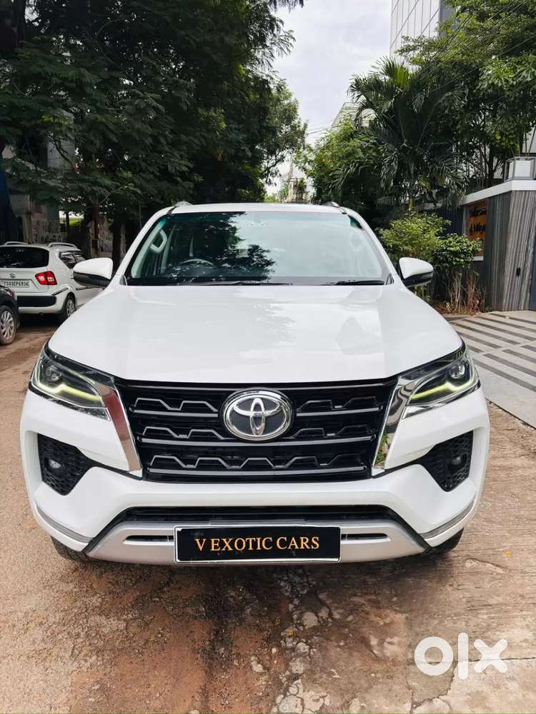 Toyota Fortuner 4x2 At, 2023, Diesel