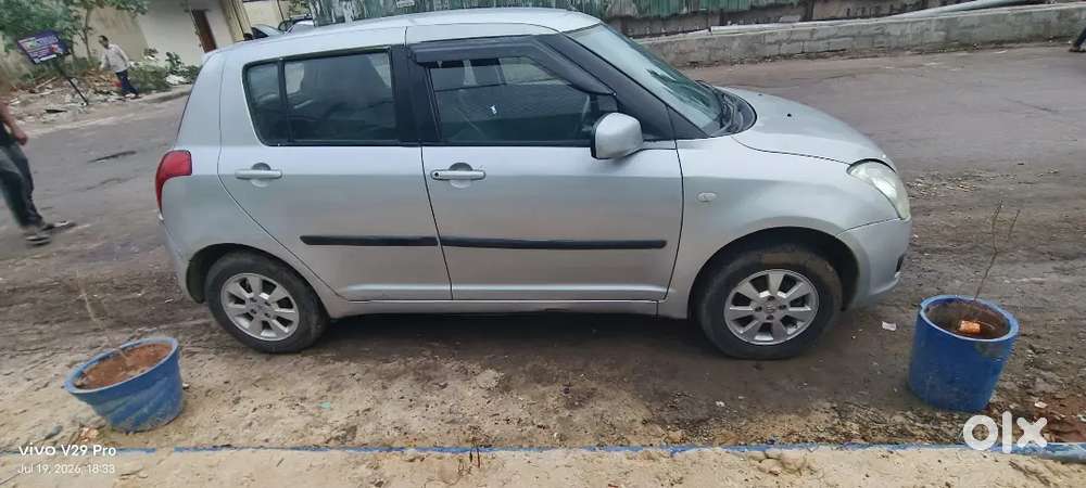 Maruti Suzuki Swift Zxi 2007