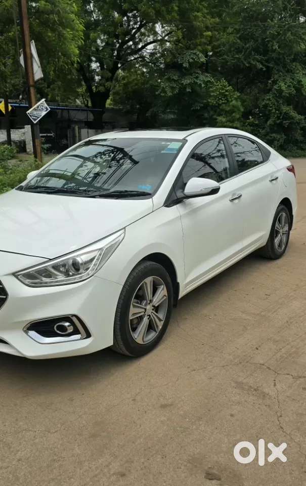 Hyundai Verna 1.6 Sx (o) Vtvt, 2019, Petrol