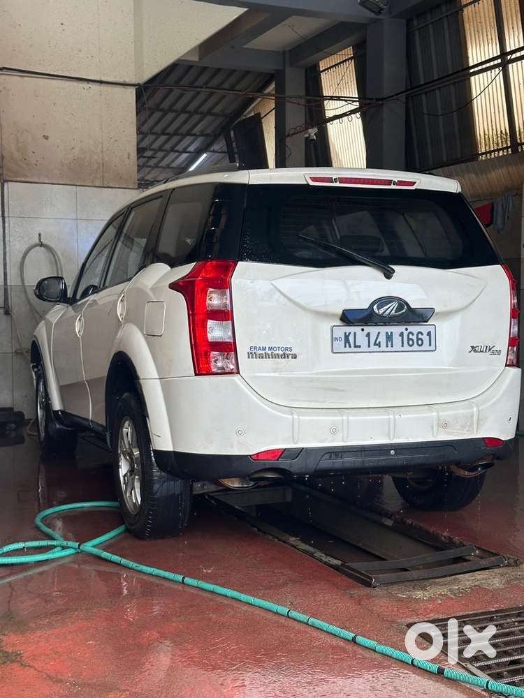 Mahindra Xuv500 W8 2012