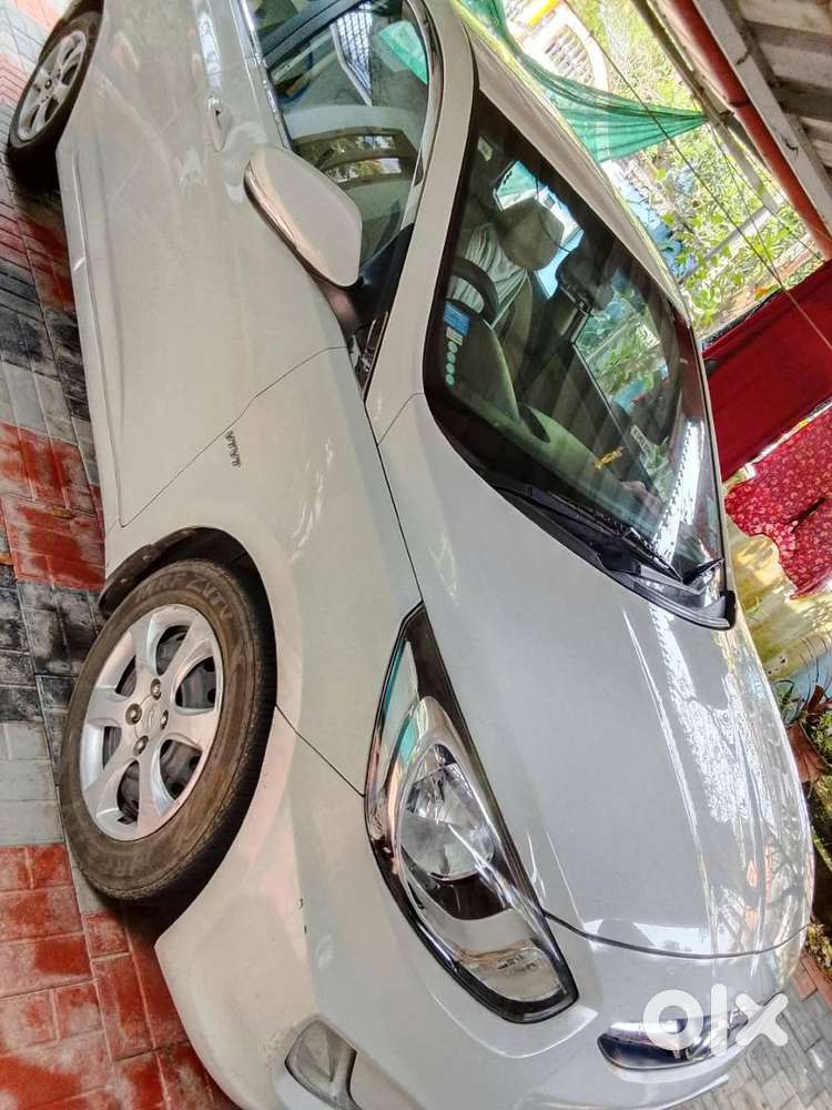 Hyundai Verna For Urgent Sale