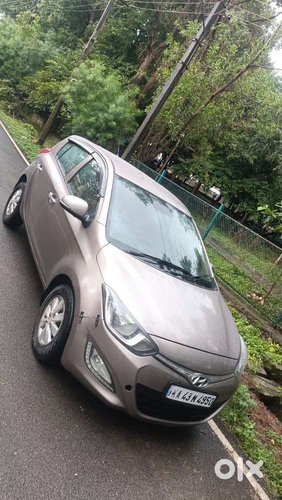 Hyundai I20 Sportz Option 1.4 Crdi, 2013, Diesel
