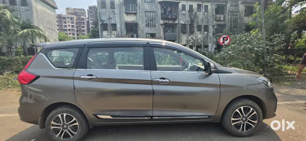 Maruti Ertiga Zxi(0) Top Model 2024 - Petrol+cng - 1st Owner
