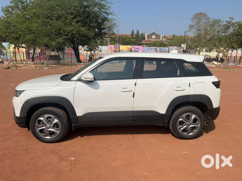 Maruti Brezza Lxi 2024