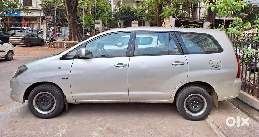 Toyota Innova 2004-2011 2.0 G1 Bsiv, 2007, Diesel