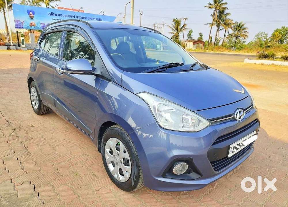 Hyundai Grand I10 Sportz, 2016, Petrol