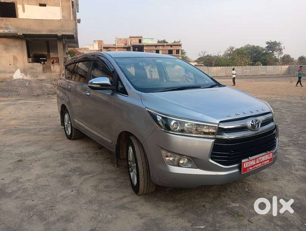Toyota Innova Crysta 2.8 Z, 2016, Diesel