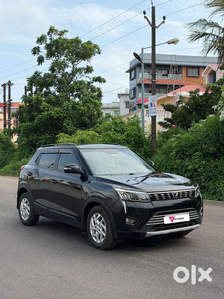 Mahindra Xuv300 W8 Option, 2024, Petrol