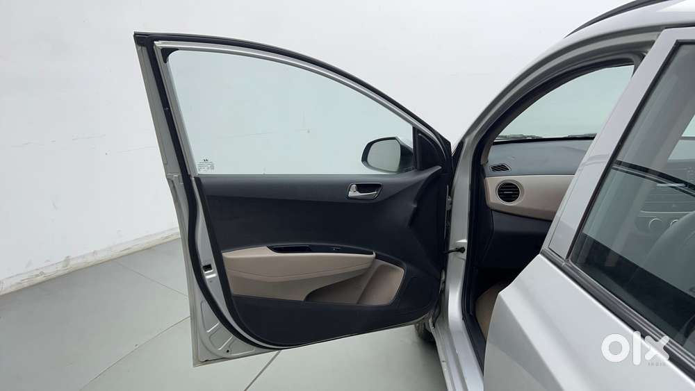 Hyundai Grand I10 1.2 Kappa Asta At Vtvt, 2015, Petrol