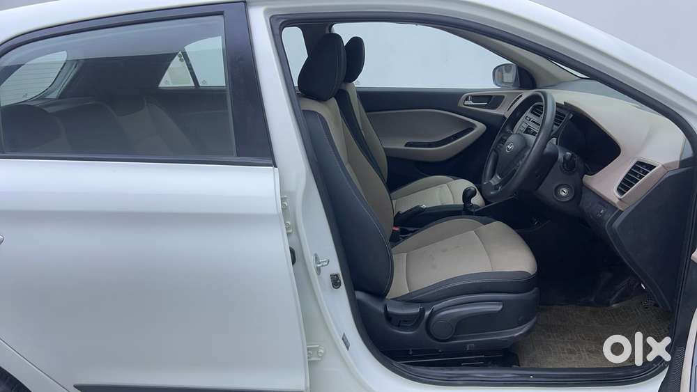 Hyundai Elite I20 [ ] 1.2 Sportz, 2015, Petrol