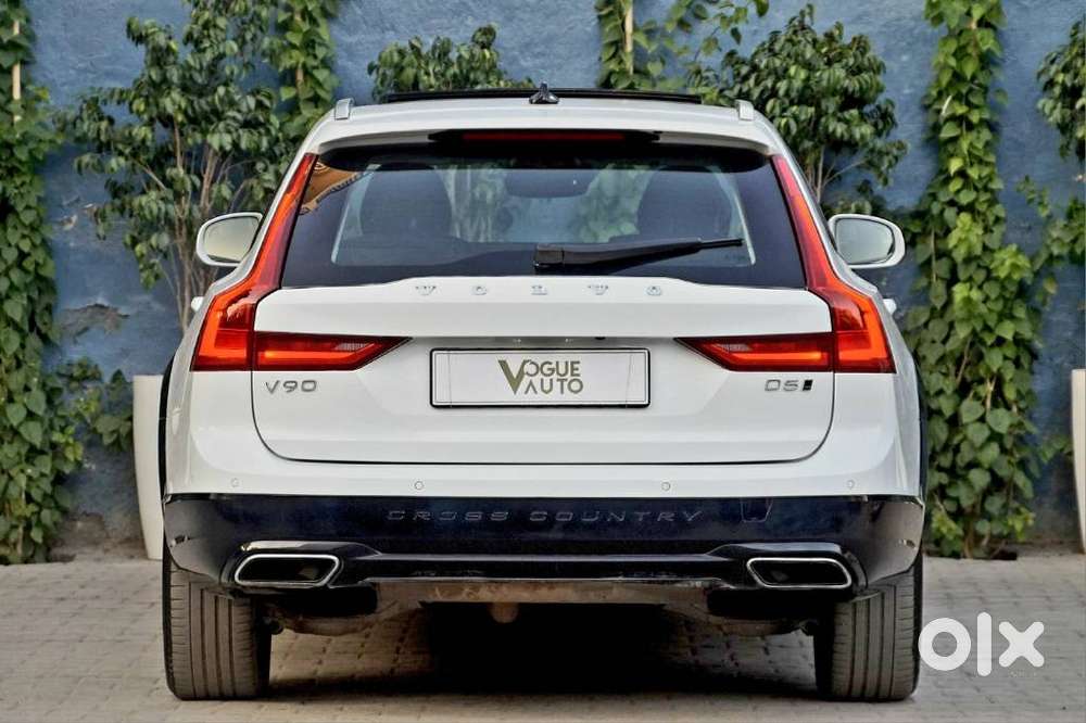 Volvo V 90 Cross Country D5, 2019, Diesel