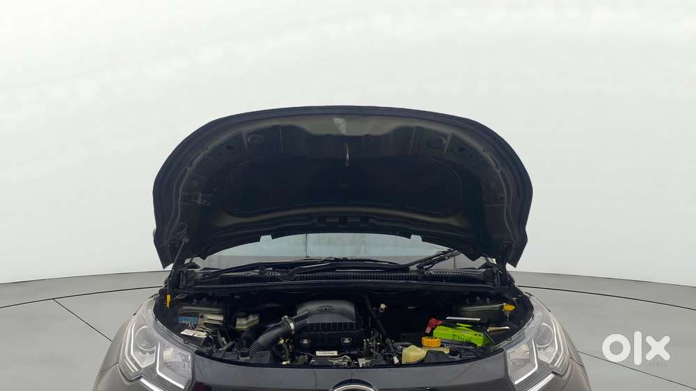 Tata Nexon 1.5 Revotorq Xma Amt (s), 2020, Petrol