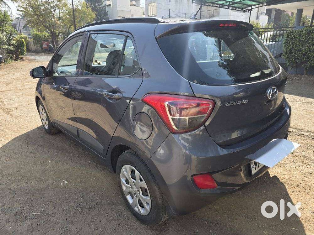 Hyundai Grand I10 2013-2016 Sportz, 2015, Petrol