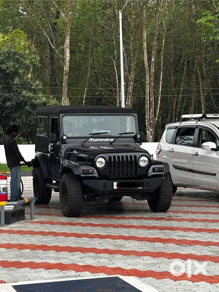Mahindra Thar.e