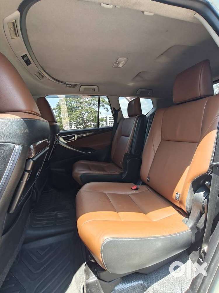 Toyota Innova Crysta 2.8z Automatic, 2017, Diesel